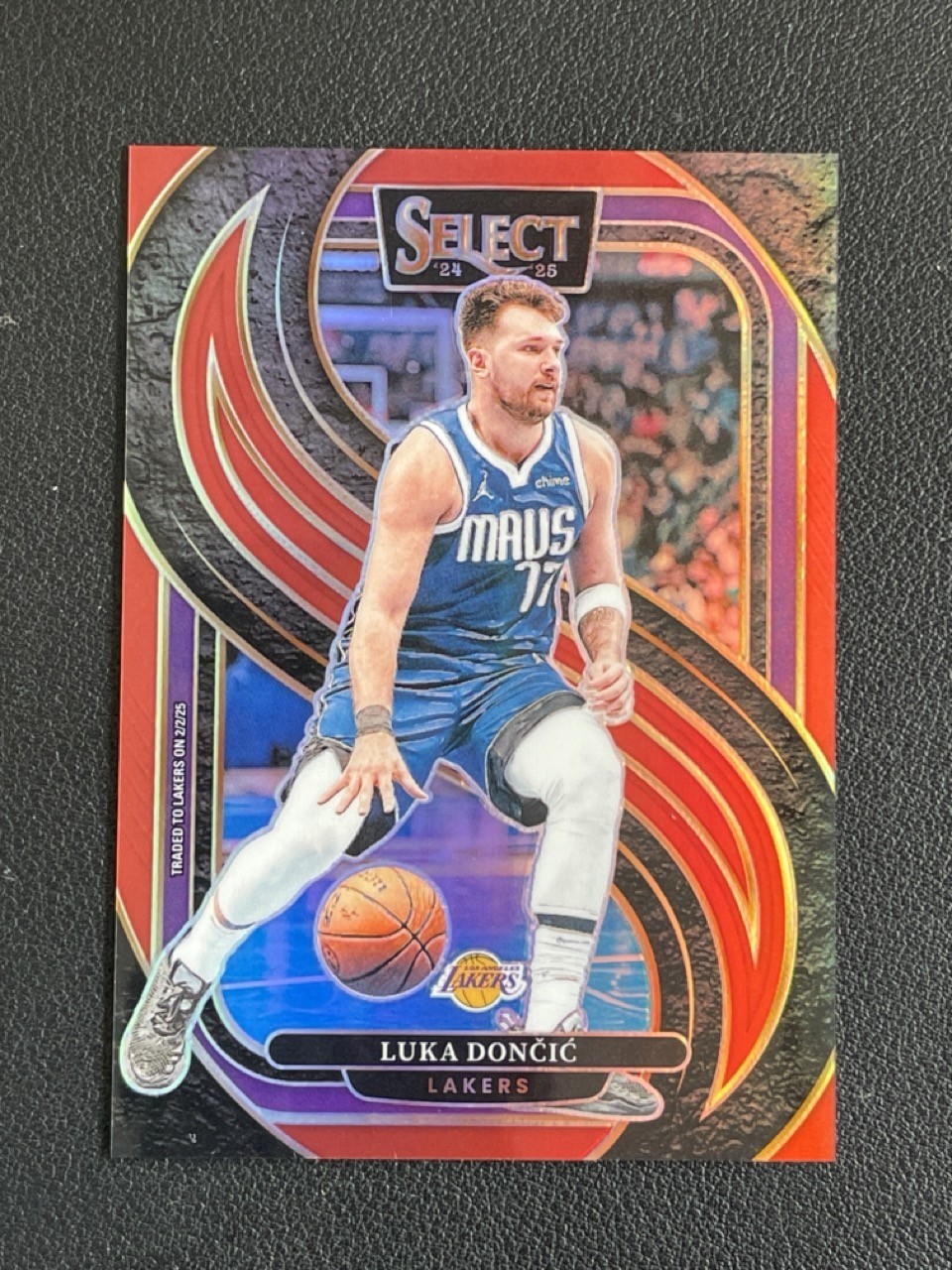 Luka Doncic 2024-25 Panini Select Premier Level Red Prizm 162/199 #141