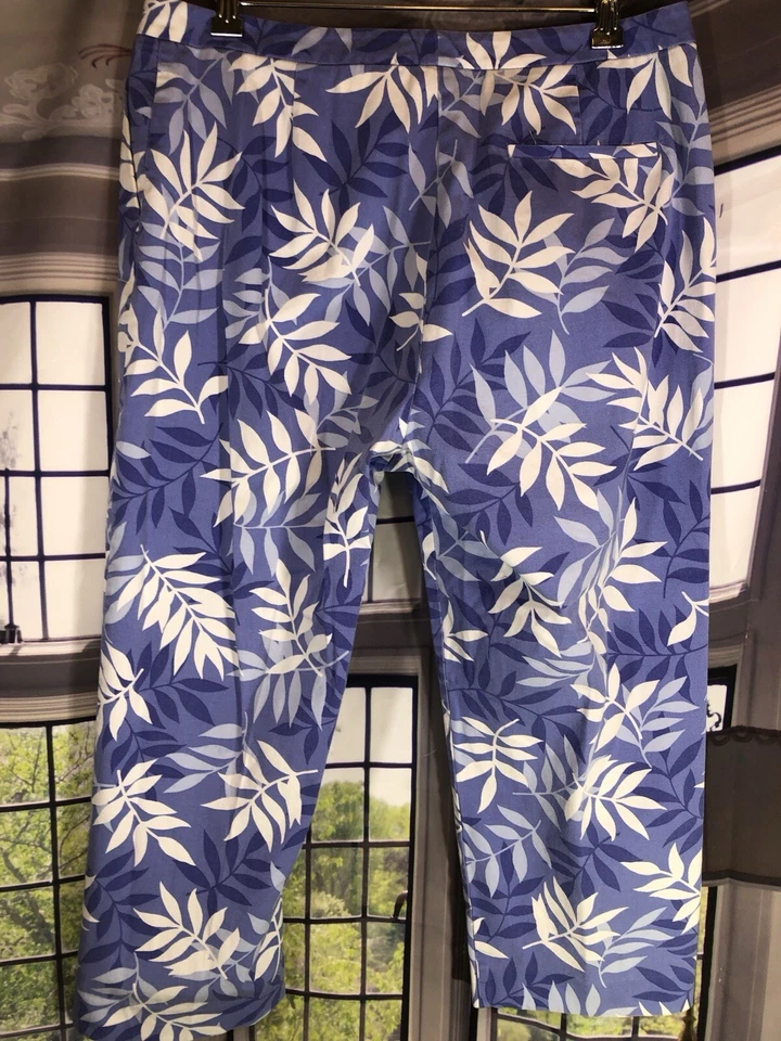 EP Pro 12 Golf Womens Fern Print Stretch Capri Pants Periwinkle White 🧡 Foto 3 de 4