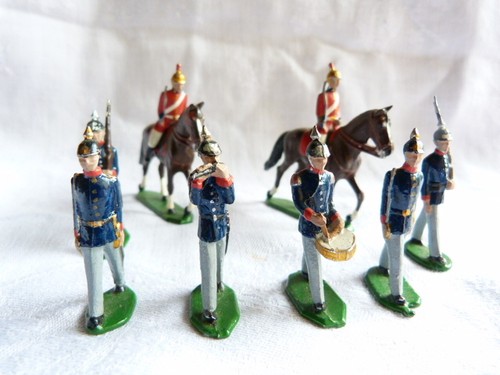 8 Soldats de plomb de l'armée des Indes au défilé - 8 Lead soldiers - 54 mm