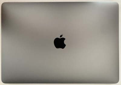 Apple MacBook Pro 13,3 Zoll (512GB SSD, Apple M2) Space Grau TOP Zustand