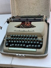 Vintage 1960's Sears Tower Quiet Tabulator Green Typewriter w/ Case Model#871600 thumbnail