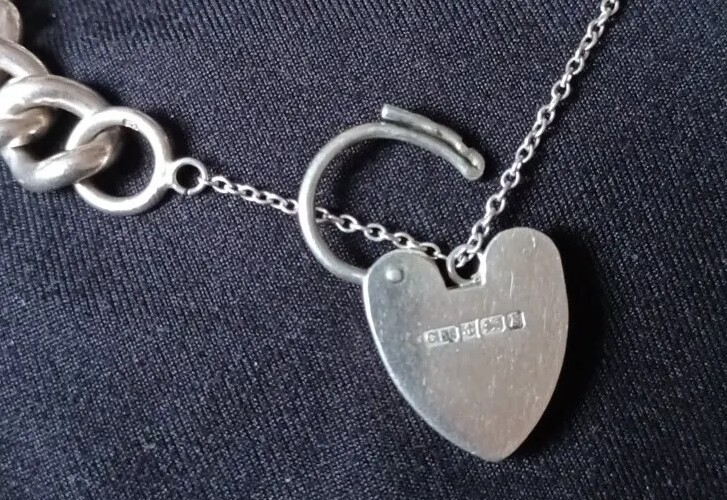 Stunning vintage solid silver 925 charm bracelet … - image 5