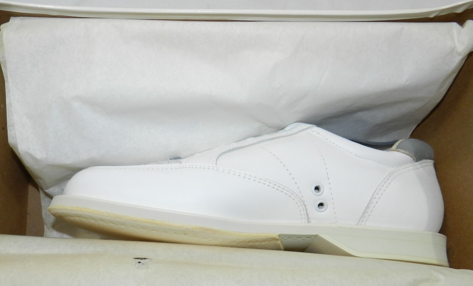 Lotto 16 Scarpe da bowling casual Linds nuove con scatola Uomo LH 8 D Bianco