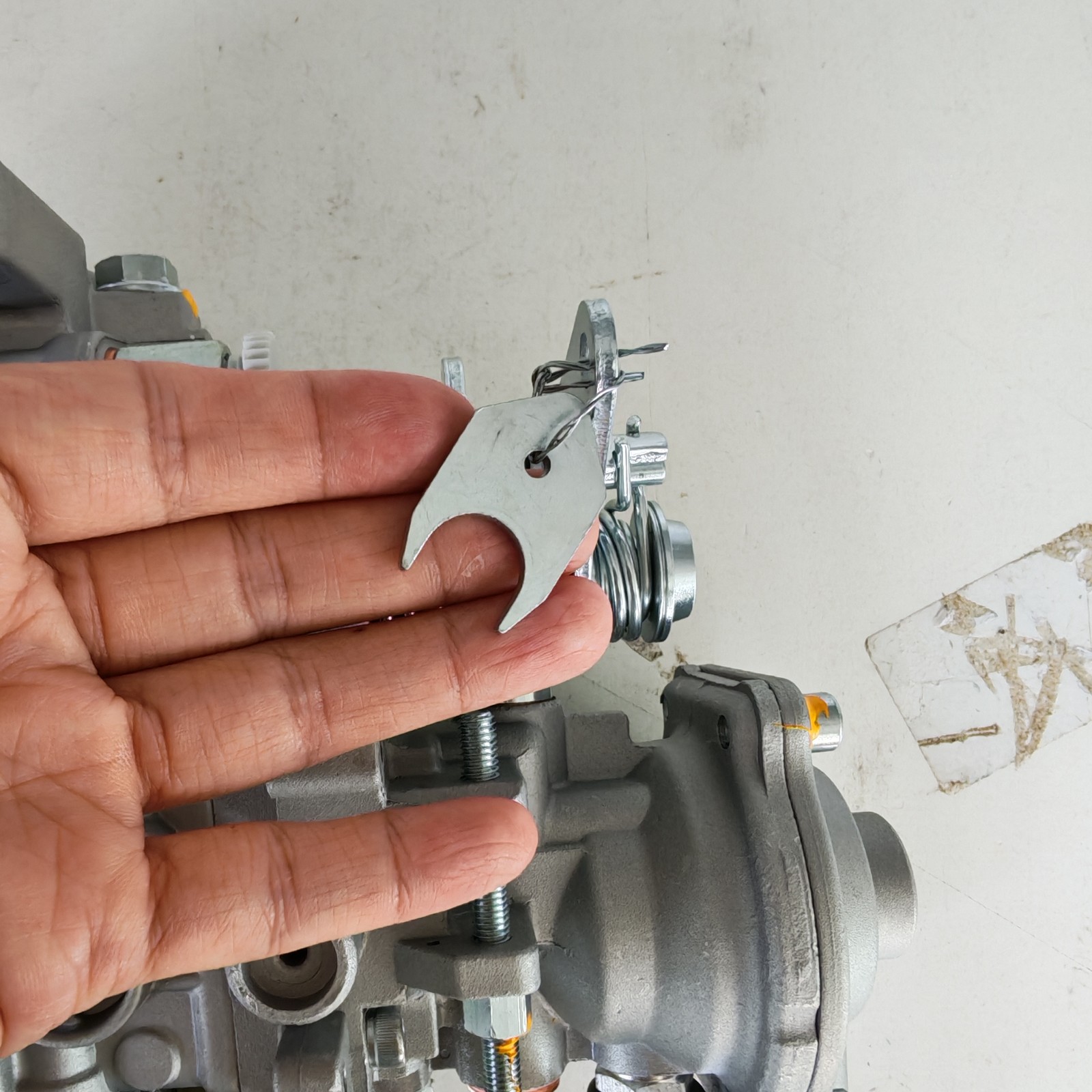 NEW 0460424378 Bosch Fuel Injection Pump 3977353 Fit For Cummins Engine 4BT 3.9L thumbnail 9