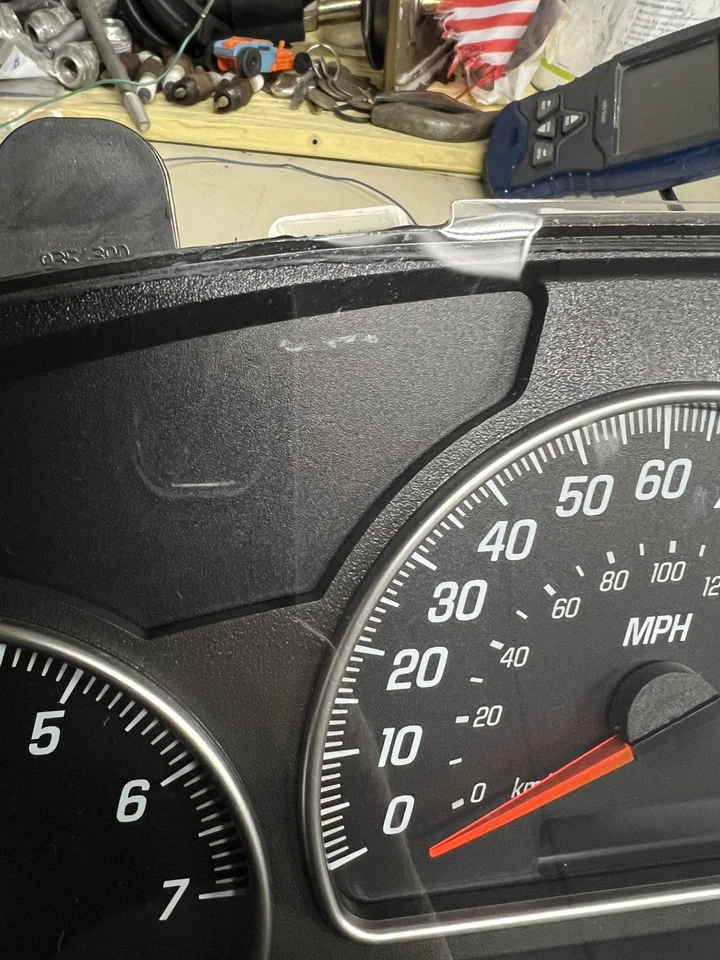 Cuadro de instrumentos velocímetro GMC ENVOY 05 2005 157 k millas 15238342 Foto 4 de 4