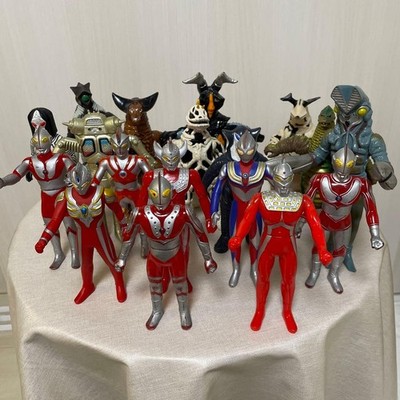 Ultraman Figur Kaiju Figuren 18 Teile Set Sammlerstück Jumbo Vintage Anime