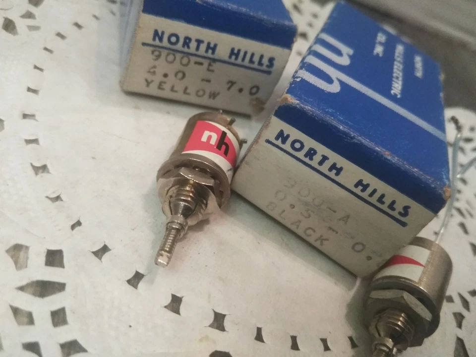 De colección. Mini interruptor giratorio NORTH HILLS 900-A y 900-E (paquete de 2 paquetes) Foto 4 de 4