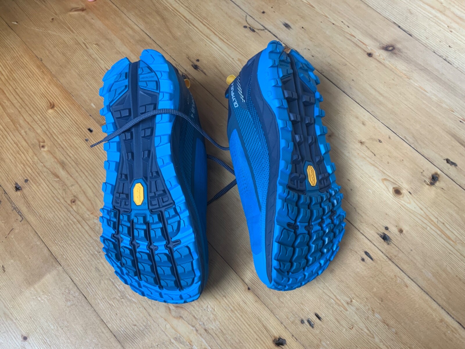 Altra Olympus 4 Men's running shoes UK 10.5 Blue eBay