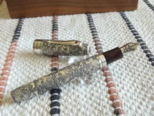 Montegrappa L.E 333 Skulls and Roses Ag925 Sterling Silver 18K Fountain Pen