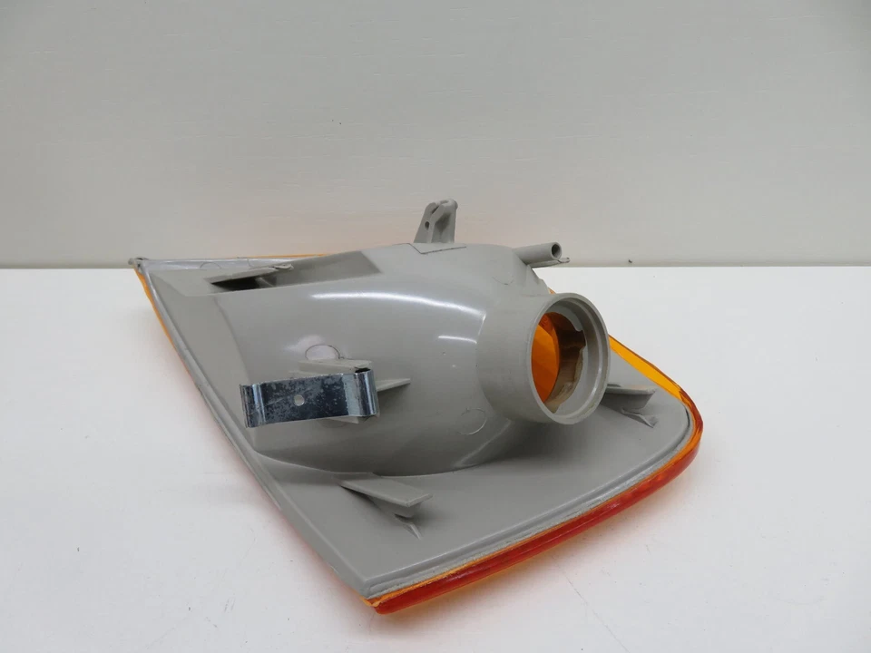 LUZ INDICADORA DELANTERA CONDUCTOR SISTEMA OPERATIVO VOLKSWAGEN PASSAT 1997-2001 Foto 4 de 4