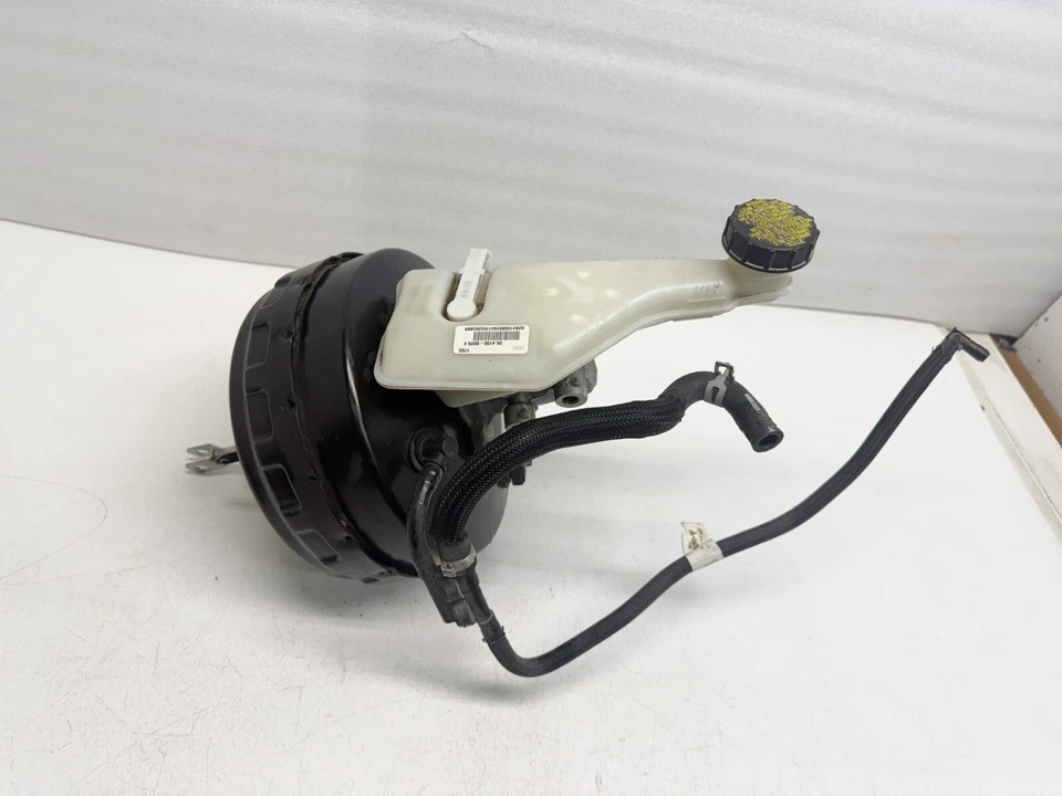 P50444 2013-2016 Lincoln MKZ Power Brake Booster 3.7L DG9C-2B195-KD OEM - Image 3 of 4