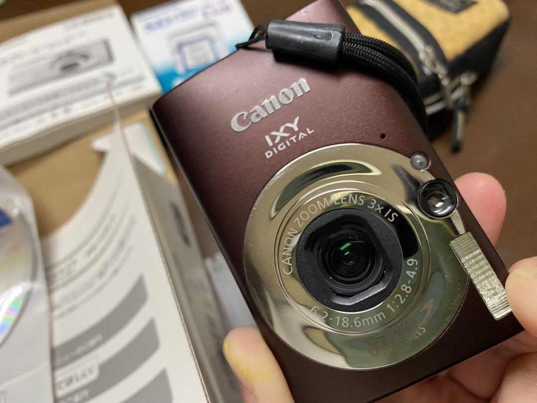 Canon IXY Digital 20 IS Brown 8.0 MP Digital Camera Works Canon IXY Digital 20 IS Brown 8.0 MP Digital Camera Works