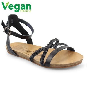 gladiator sandals size 4