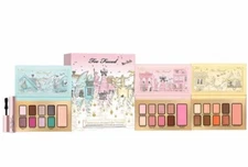 Too Faced Christmas around the World  Makeup Collection LIMITED EDITION RV $230