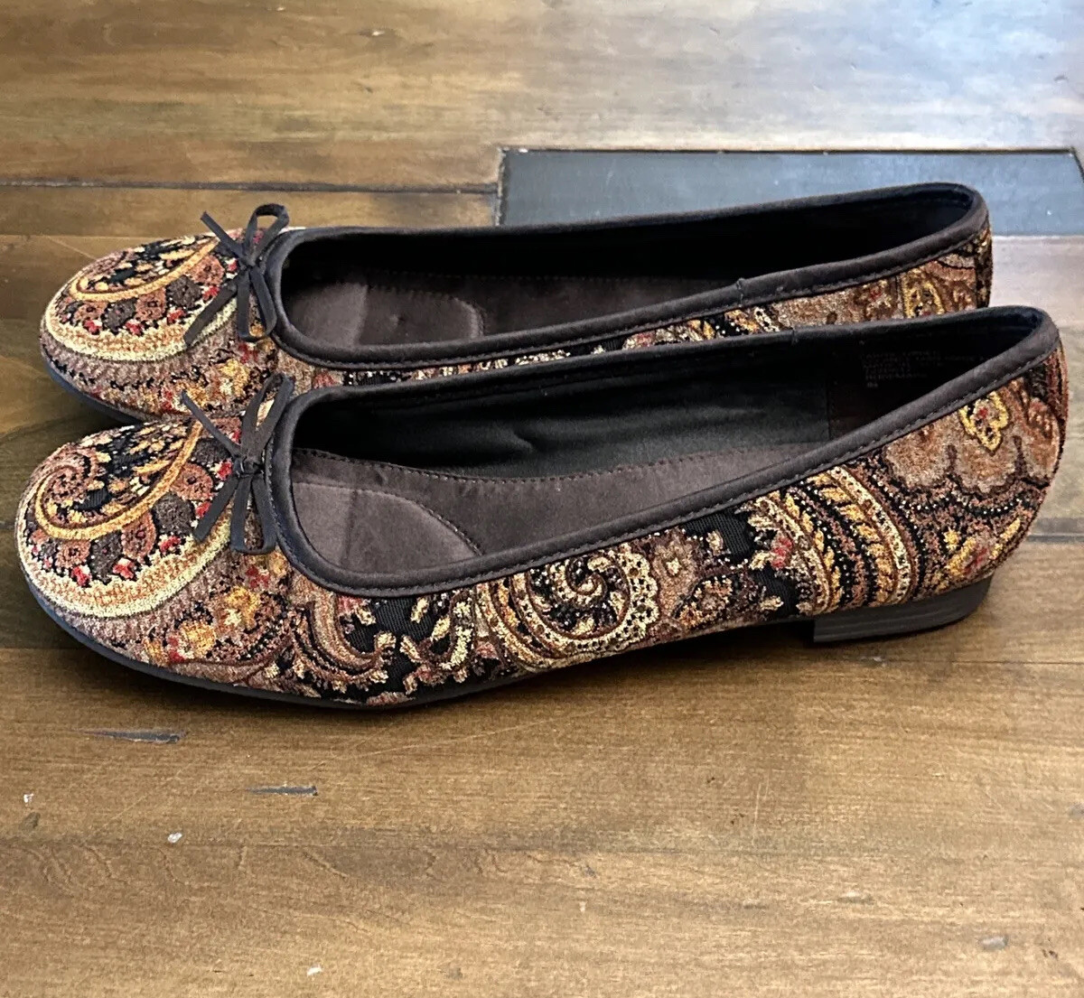 Naturalizer Womens Ballet Flats Shoes Colorful Boho Paisleys