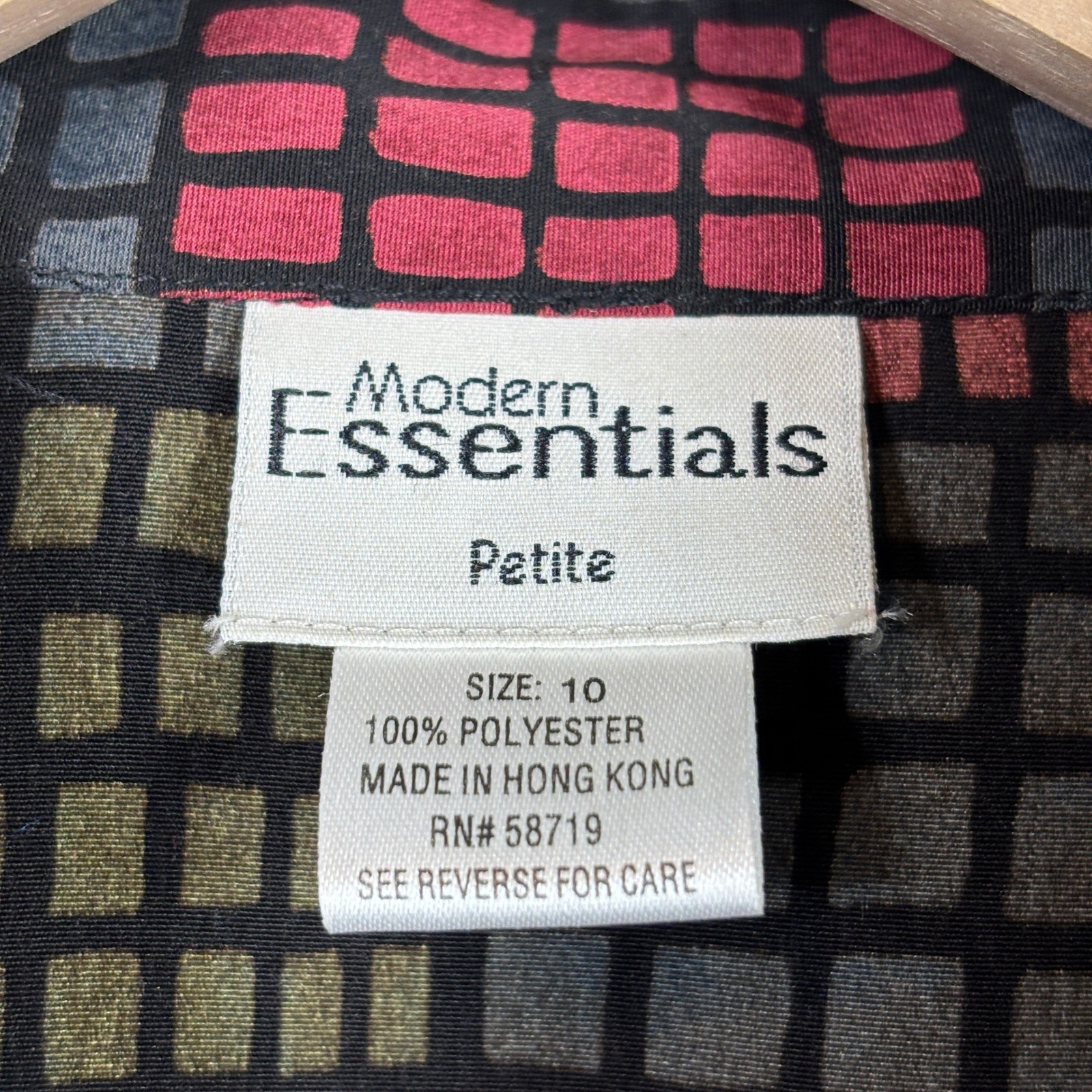 Modern Essentials Womens Geometric Button Down Sh… - image 5