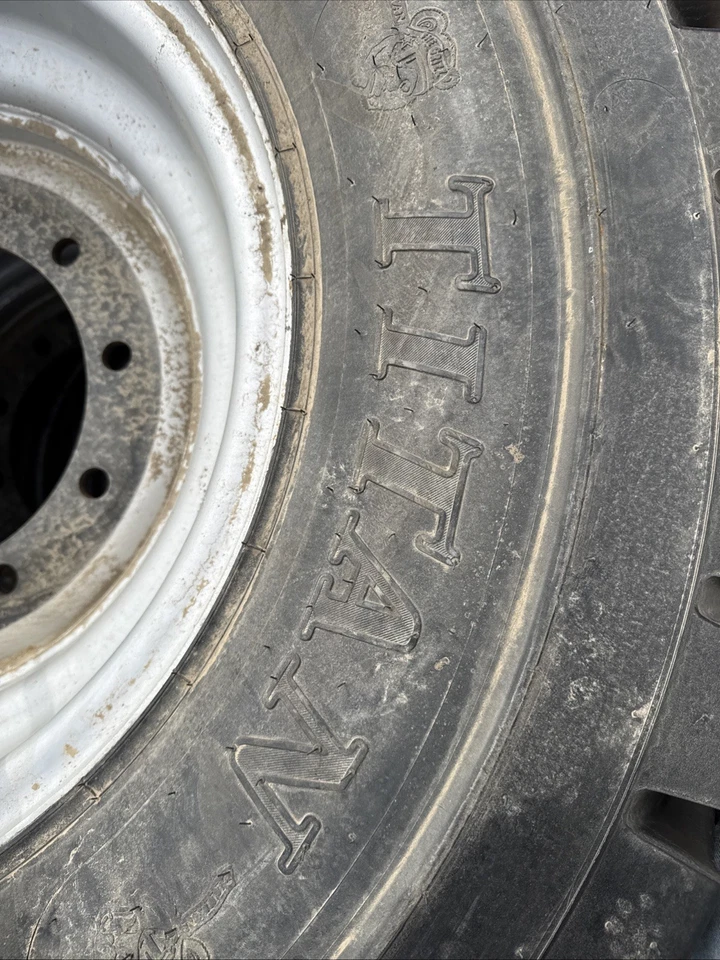 Set of 4 13.00-24 Telehandler Tires 10 Lug Titan Super Rigger E3 24x9.00 Rim New - Image 4 of 4