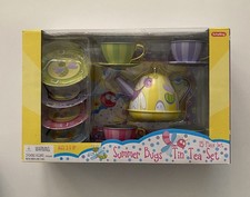 VTG Schylling  Summer Bugs  Cute Tin 15 Piece Tea Play Set  Ages 3 NEW IN BOX