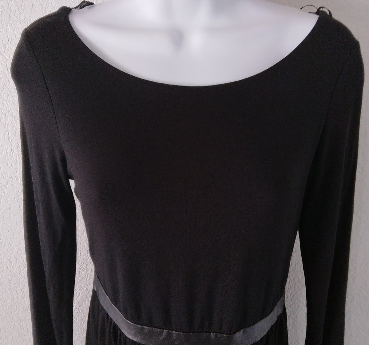 Forever 21 Black Fit & Flare Dress Knee Length Size Small NWT | eBay Forever 21 Black Fit & Flare Dress Knee Length Size Small NWT | eBay
