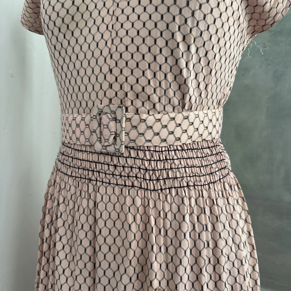 Vestido vintage años 40 rosa y negro jersey rayón panal cintura acanalada con cinturón Foto 3 de 4