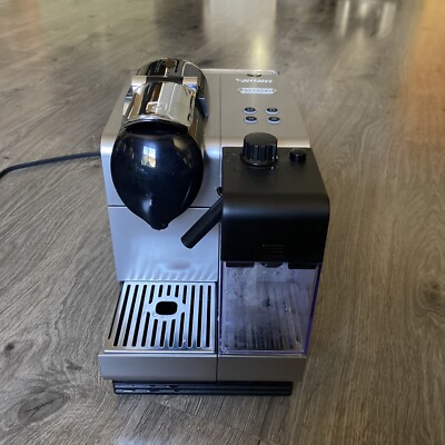 DELONGHI NESPRESSO EN520SL LATTISSIMA+ TOUCH ESPRESSO MACHINE Fully Tested  Works
