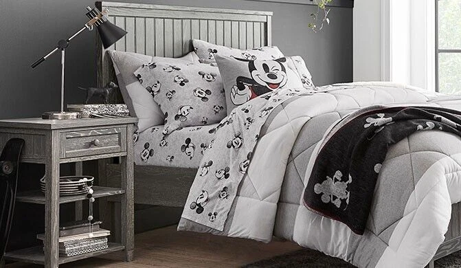 Pottery Barn MICKEY MOUSE almohada farsa regalo de vacaciones escuela estrella Disney niño nuevo - Foto 3 de 4