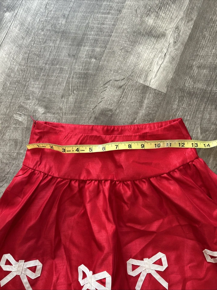 Satin Red White Bow Hartstrings Skirt Elastic Pull On GIRLS Sz 8 Holiday Party - Image 3 of 4
