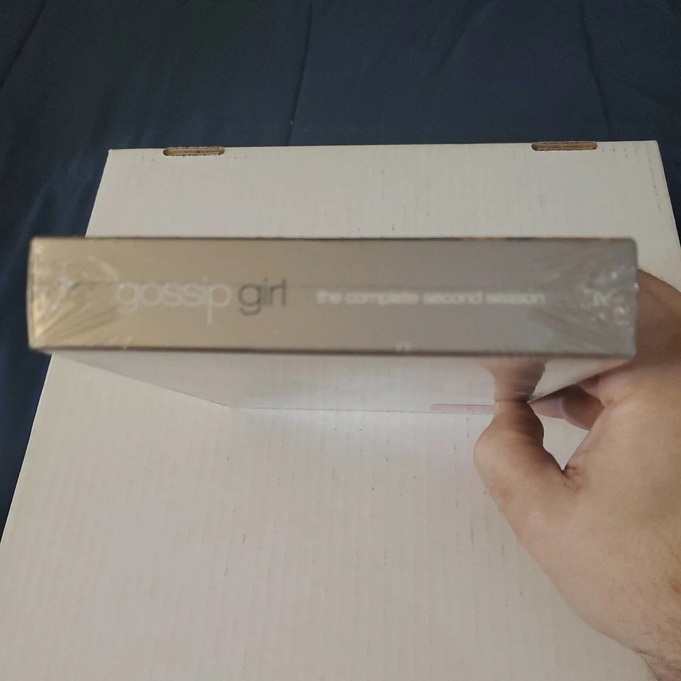 gossip girl season 2 complete 7 dvd box set brand new sealed tv series Foto 2 de 3