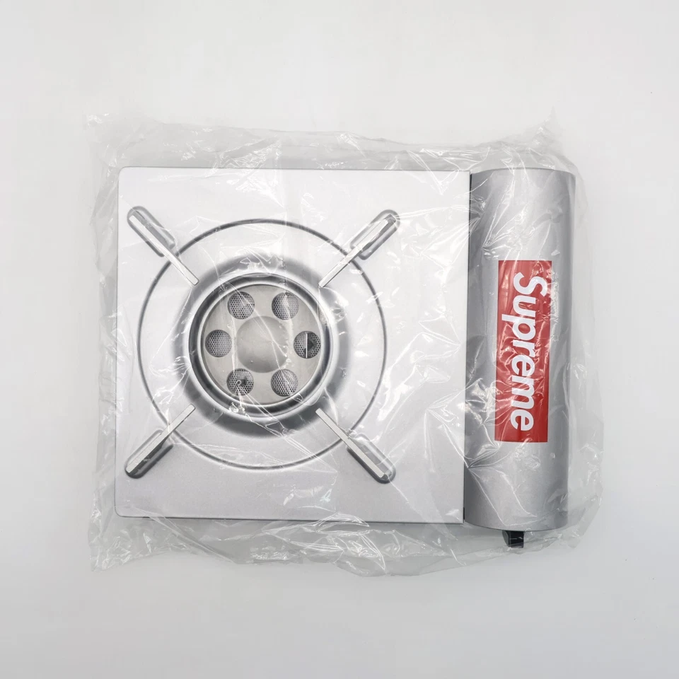 Supreme Iwatani Portable Butane Stove Silver - Photo 3/4