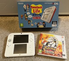 Nintendo 2DS Tomodachi Life Edition White/Red Console + Pokémon Sun 3DS Game