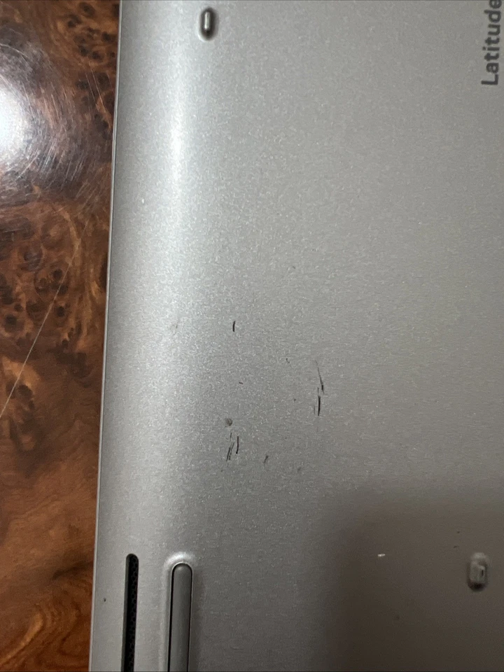 Dell latitude 5550 15,6” FHD i5-13th, 32GB RAM DDR5, 512 SSD - Immagine 4 di 4