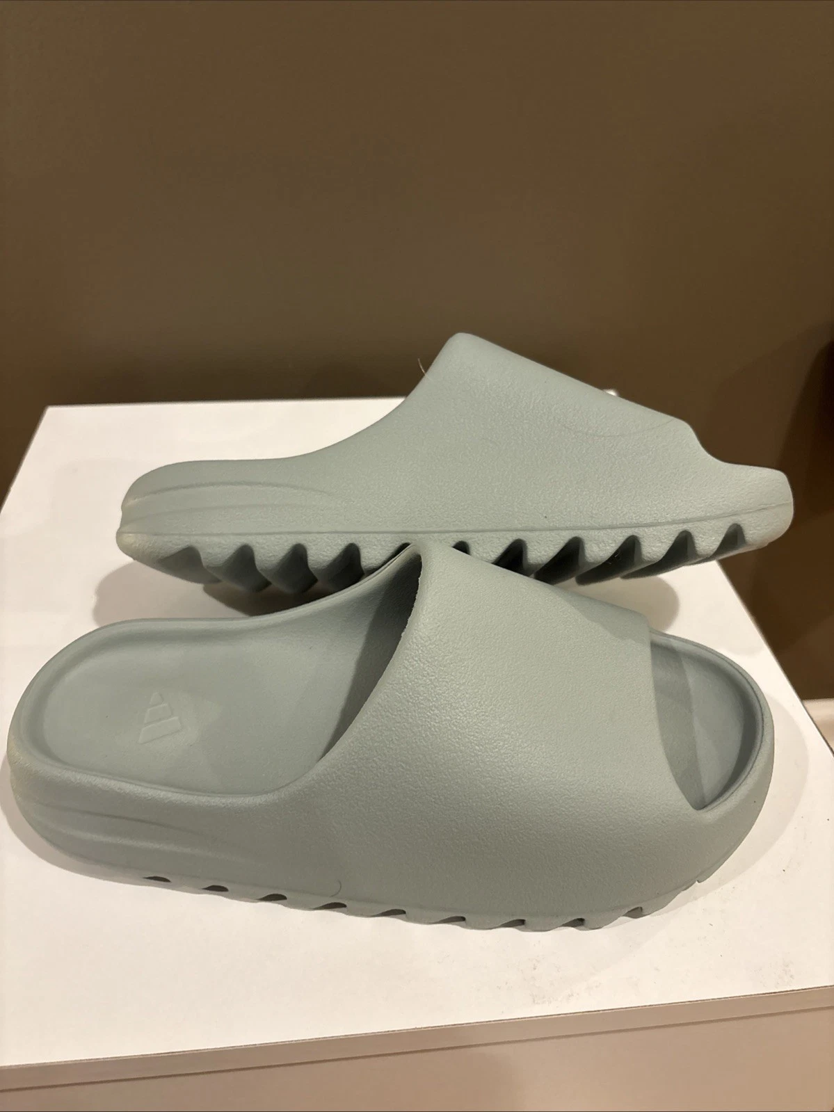 ADIDAS Yeezy Slides Salt uomo taglia 4
