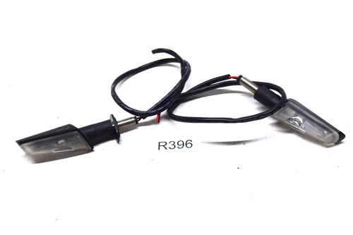 Rizoma Action - FR028B Mini Universal Indicator 2 X Piece Ohen Add-On