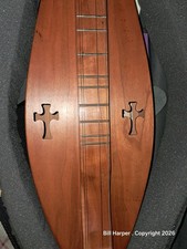 Cherrywood Folkcraft Appalachian mountain Dulcimer with custom padded gig bag