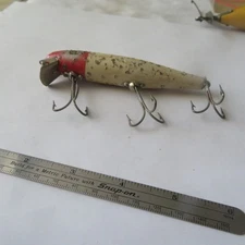 FISHING LURE PFLUEGER 4¼" WOOD PAL-O-MINE MINNOW REDHEAD & WHITE GLITTER