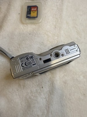 PENTAX Optio M10 Digital Camera 6.0MP Silver 3x Zoom 2.5