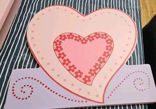 NEW GIRL'S PRETTY HEART END DESIGN PINK STOOL  VERBAUDET SELF ASSEMBLY