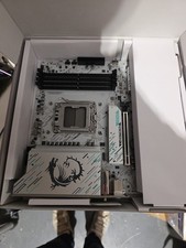 MSI B850 GAMING PLUS WIFI PZ Motherboard Socket AM5/B850/DDR5/S-ATA 6Gb/s/ATX