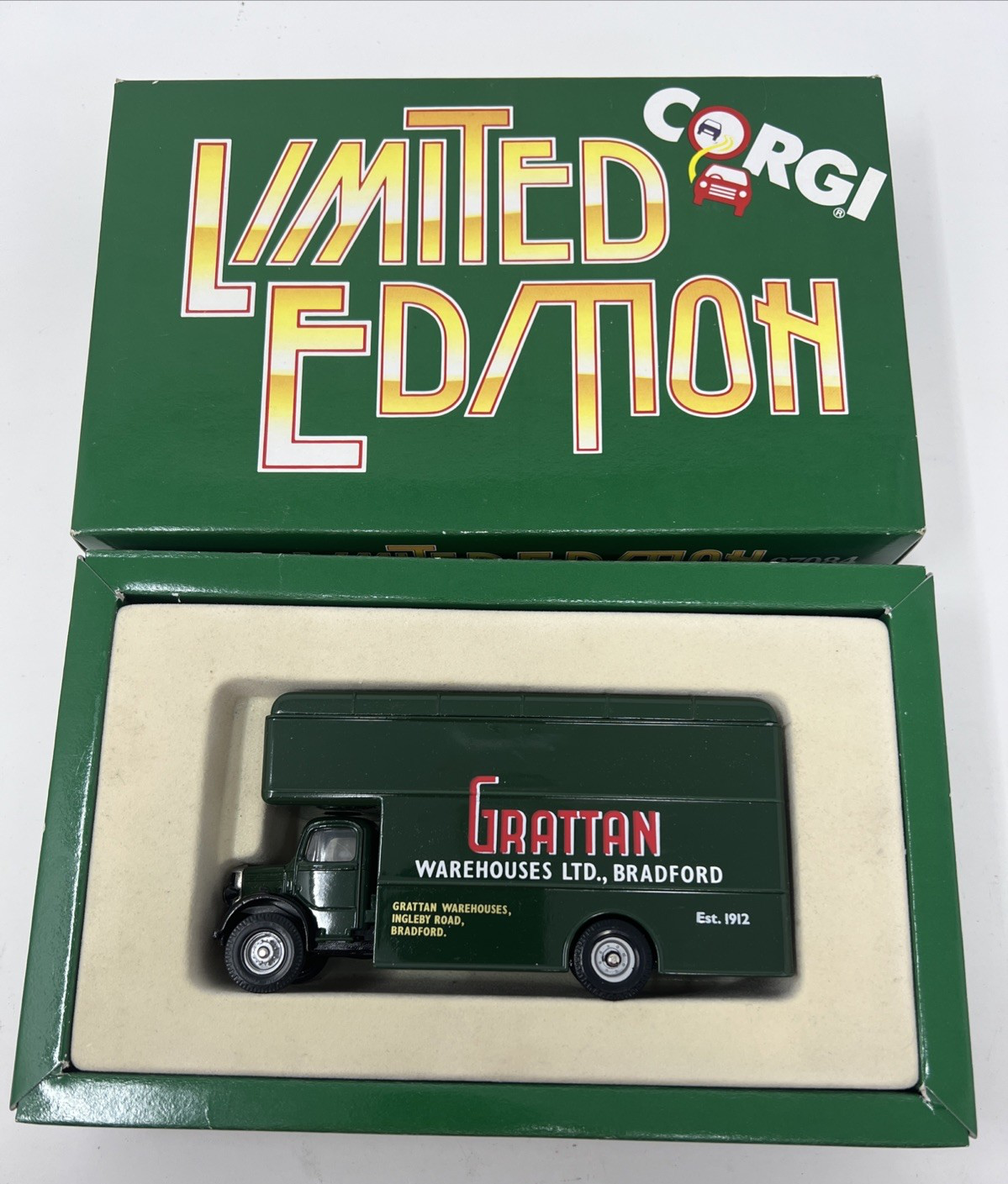 Corgi 97084 Bedford Pantechnicon Grattan Warehouses Bradford Corgi Classics 1991