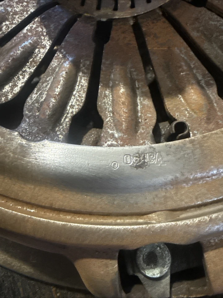 RANGE ROVER P38 2.5 Manual Clutch Pressure Plate  Valeo - Image 2 of 3