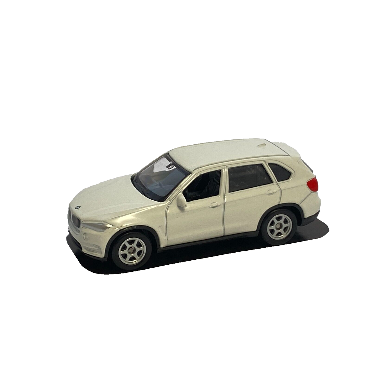 BMW X5 F15 White Welly 1:60 1:64 Series 52341 3