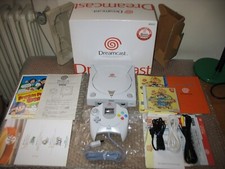 BOXED SEGA DREAMCAST CONSOLE JAP IMPORT! LIKE NEW CONDITION!