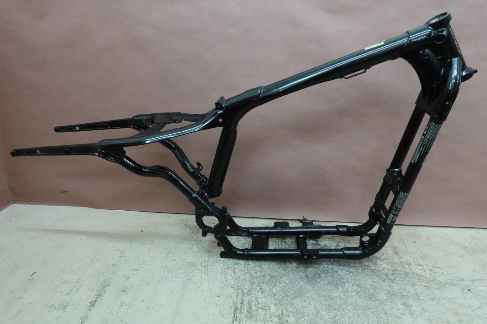 2009-2021 Harley Davidson Iron 883 XL883N Main Frame Chassis