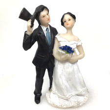 Bride Groom Wedding Cake Topper Dark Hair Top Hat 5.5" tall Plastic Figurine