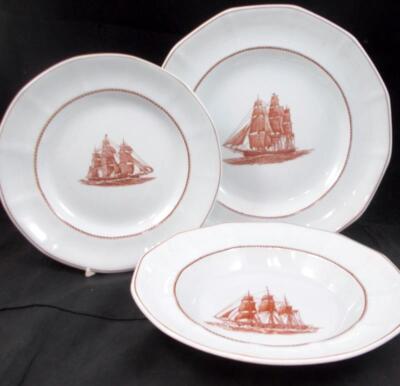 Wedgwood Flying Cloud Rust 3 Piece Assortment Dinner Salad Plates Rim Soup Bowl