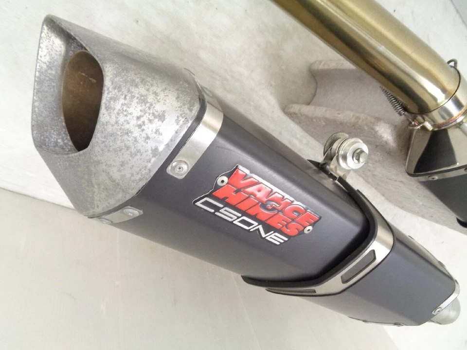 SUZUKI GSX1300R GX72A 08-20 VANCE&HINES CS-1 Dual Black Slip-on muffler Foto 2 de 4
