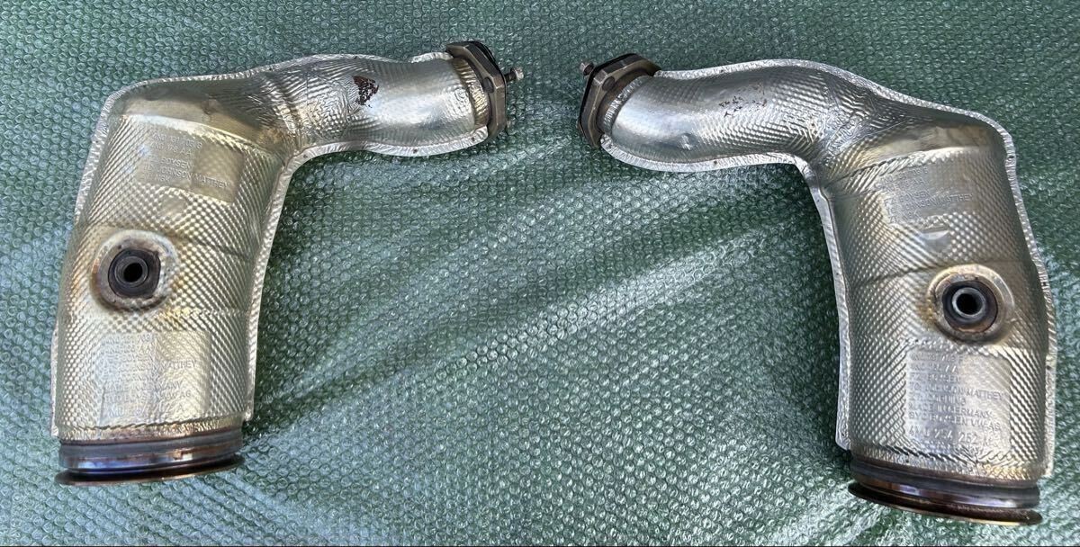 Lamborghini Urus Catalytic converters Set P/N 4M0254202A