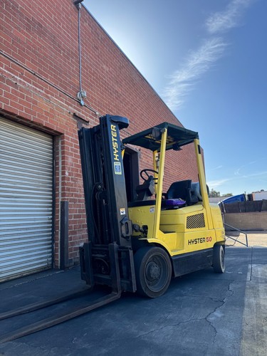 Hyster S50XM 4750 LB Class Forklift Industrial Warehouse Lift Truck LPG