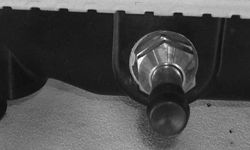 Radiador para Toyota Camry 07-09 (construido en EE. UU.) 3,5 L V6 automático fila única Foto 4 de 4