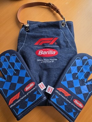 Barilla F1 Formel 1 Formula 1 Set Kochschürze und Ofenhandschuhe limitiert NEU